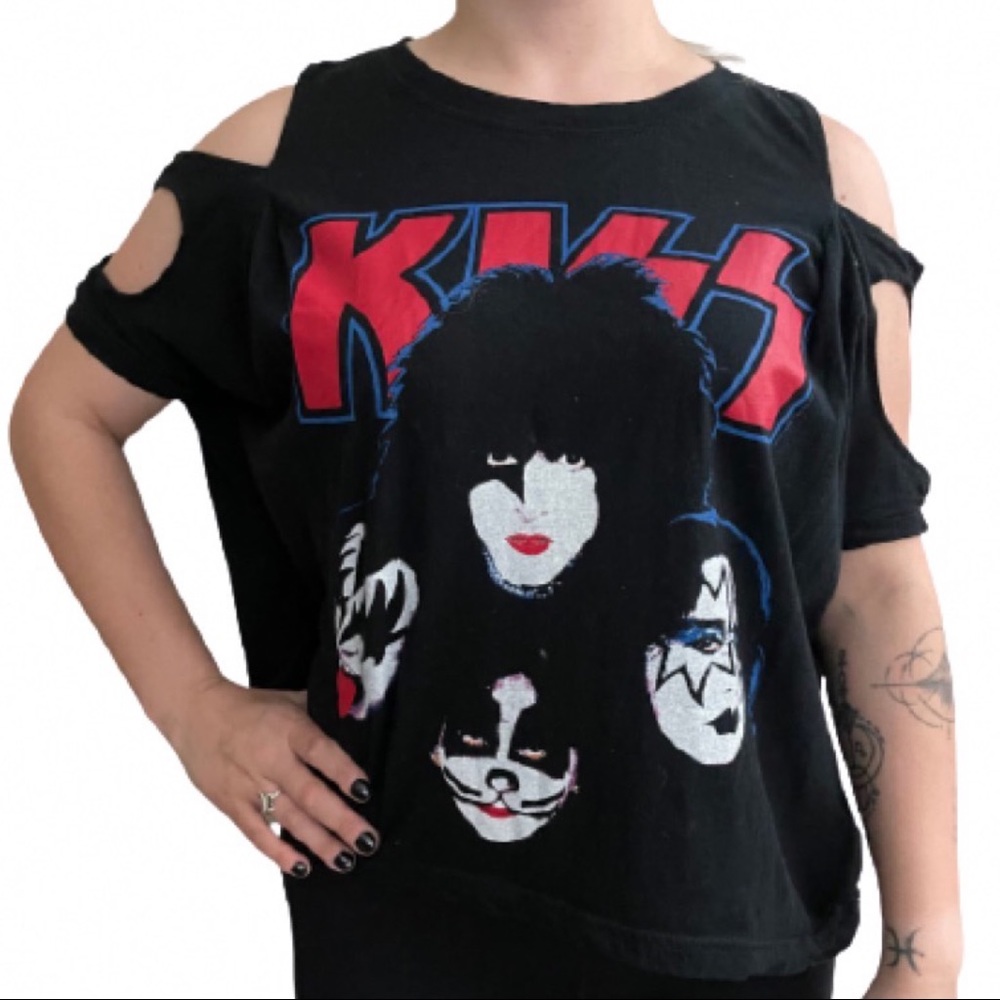 Forever 21 KISS Graphic T-Shirt